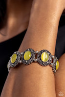 Vintage Vault - Yellow