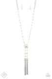 Vintage Diva - White